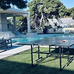 Banana Bay Residence- 4br With Pool,table Tennis,1min From The Sea By Mana Gers Villa *