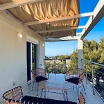 Banana Bay Residence- 4br With Pool,table Tennis,1min From The Sea By Mana Gers Villa Vasilikí