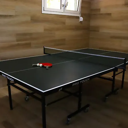 Banana Bay Residence- 4br With Pool,table Tennis,1min From The Sea By Mana Gers Vasilikí