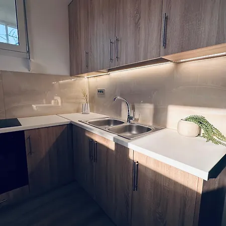 Banana Bay Residence- 4br With Pool,table Tennis,1min From The Sea By Mana Gers Vasilikí