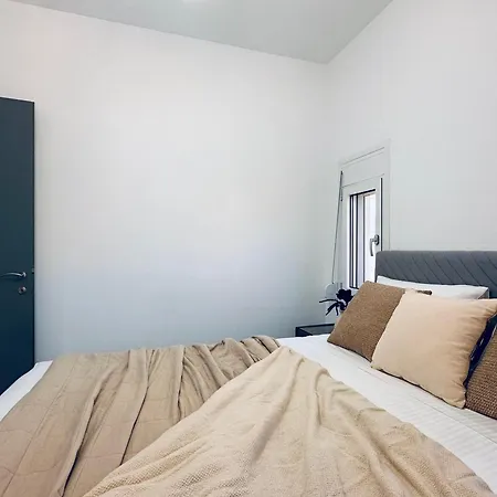 Banana Bay Residence- 4br With Pool,table Tennis,1min From The Sea By Mana Gers *