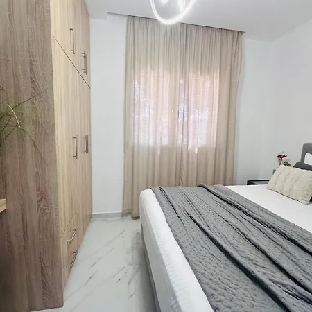 Banana Bay Residence- 4br With Pool,table Tennis,1min From The Sea By Mana Gers * Vasilikí