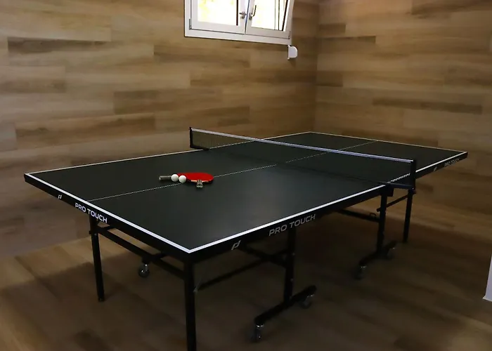 Banana Bay Residence- 4br With Pool,table Tennis,1min From The Sea By Mana Gers Vasilikí