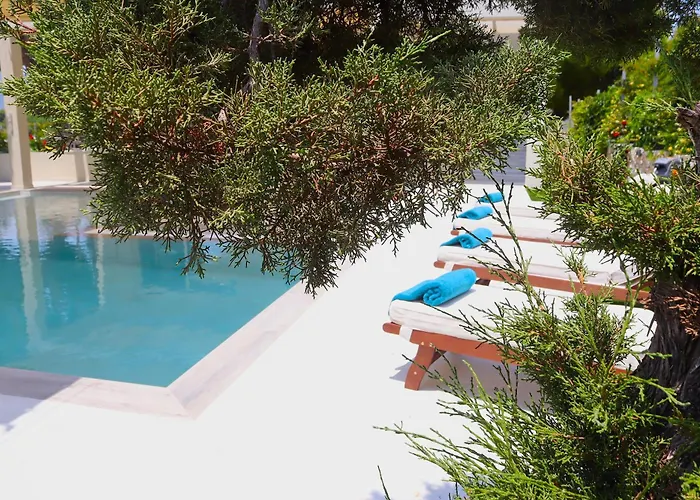 Banana Bay Residence- 4br With Pool,table Tennis,1min From The Sea By Mana Gers ヴィラ *