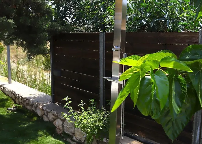 Banana Bay Residence- 4br With Pool,table Tennis,1min From The Sea By Mana Gers ヴィラ Vasilikí