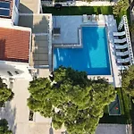 Banana Bay Residence- 4br With Pool,table Tennis,1min From The Sea By Mana Gers *